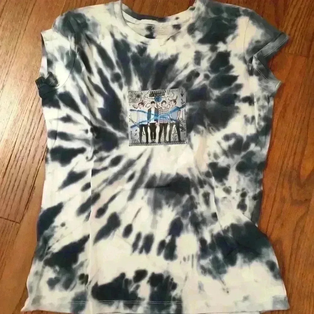 New! Tie dye 5 Seconds of Summer T-shirt